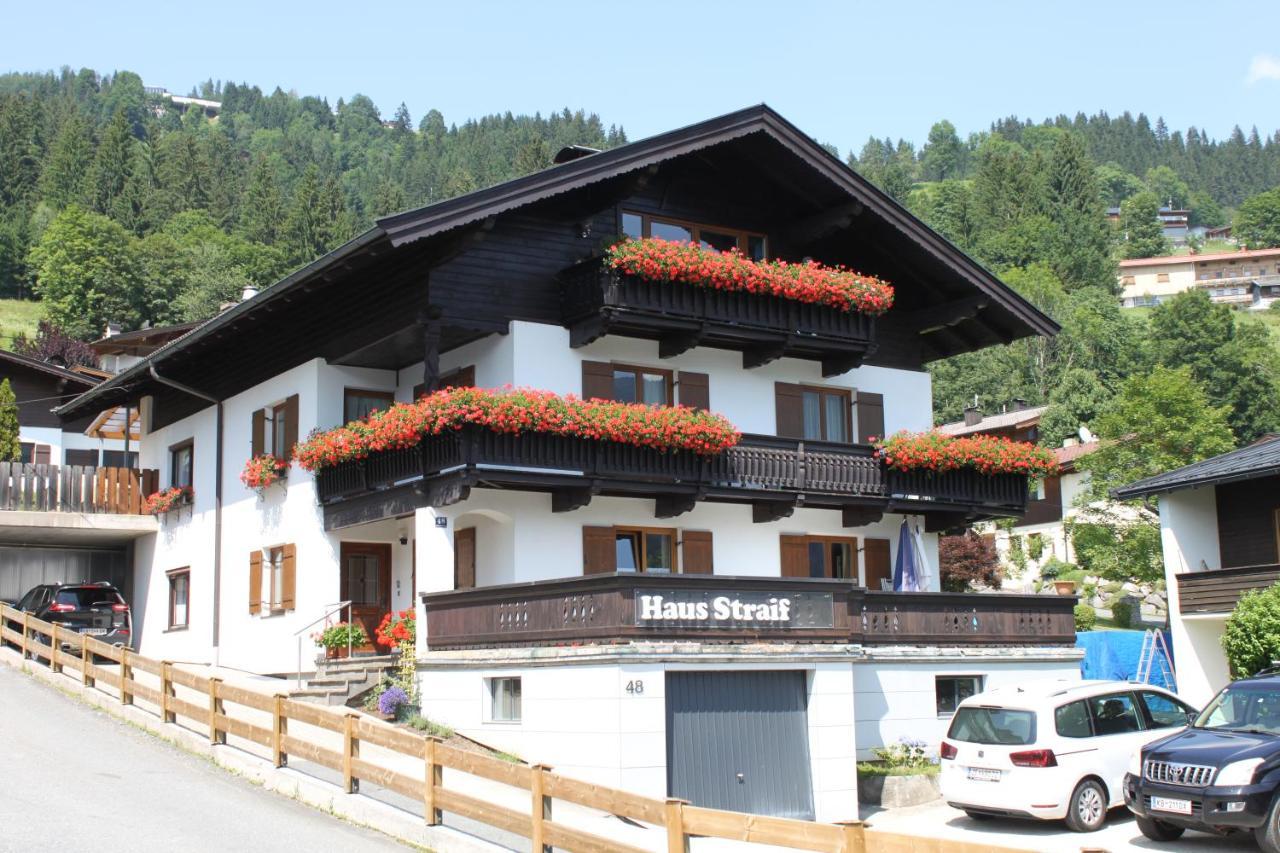 Haus Straif Appartamento Brixen im Thale Esterno foto